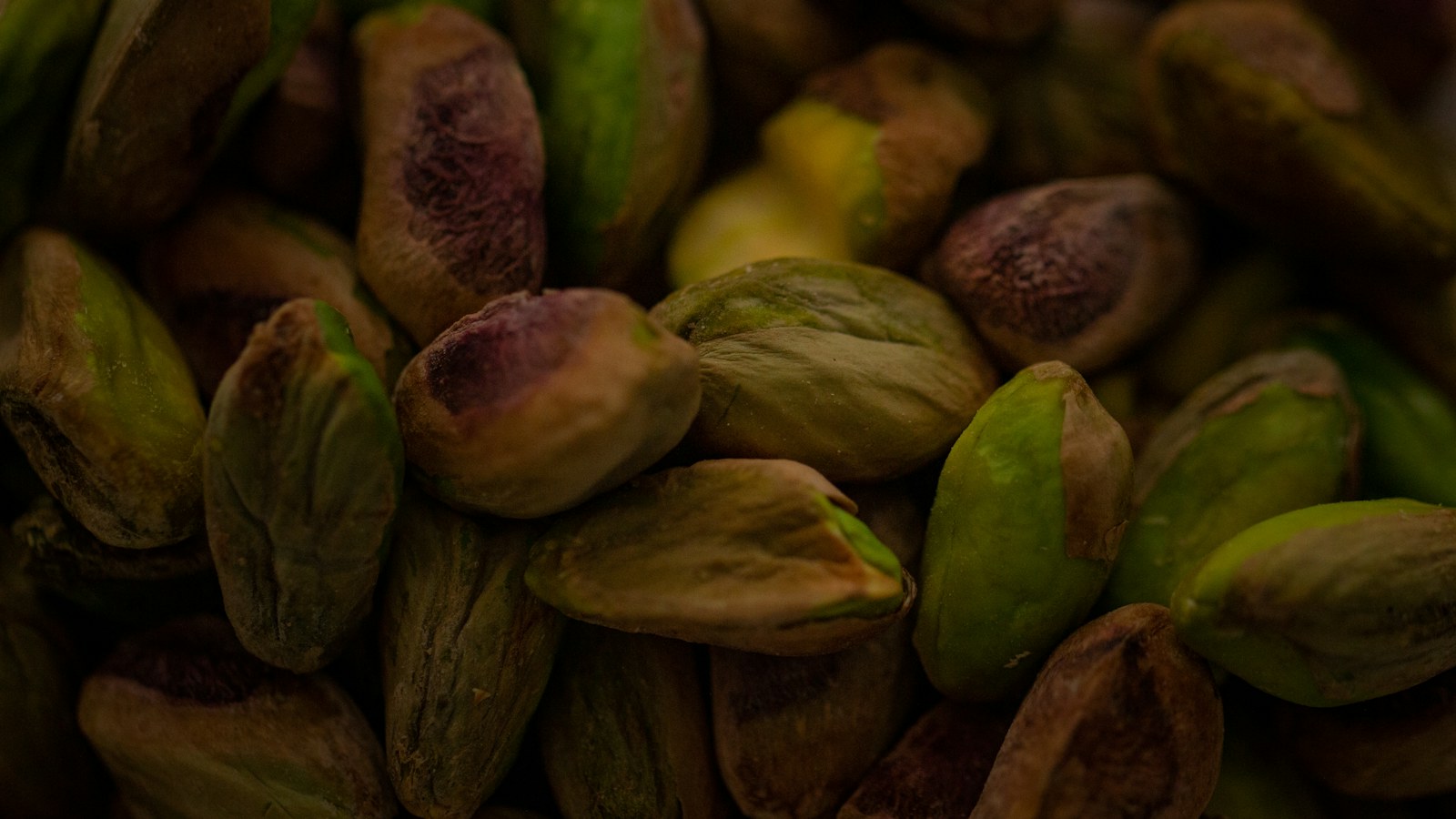 Migliori profumi al pistacchio: la guida alle fragranze gourmand più golose